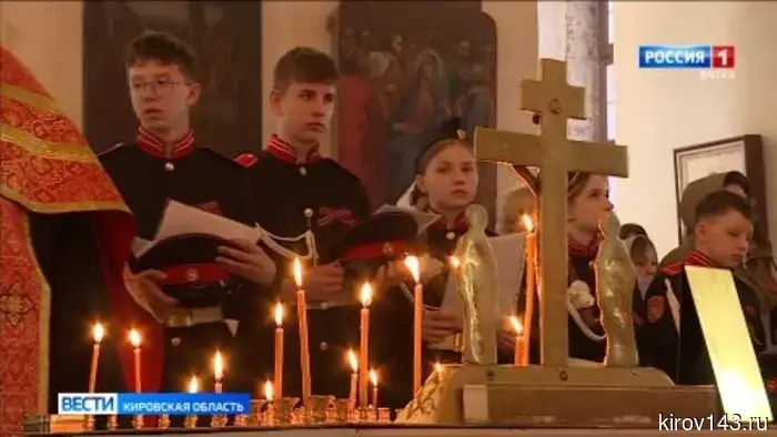 В Спасском соборе состоялась панихида поименно в честь погибших.