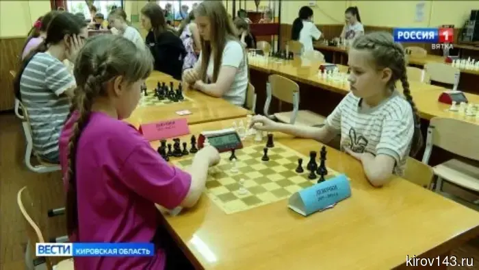 В клубе «Вятская ладья» прошло Первенство Кировской области по быстрым шахматам и блицу.
