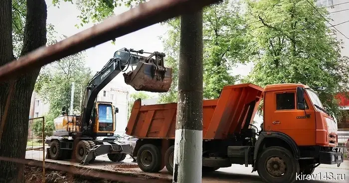 В центре Кирова реконструируют 1,8 км теплосетей
