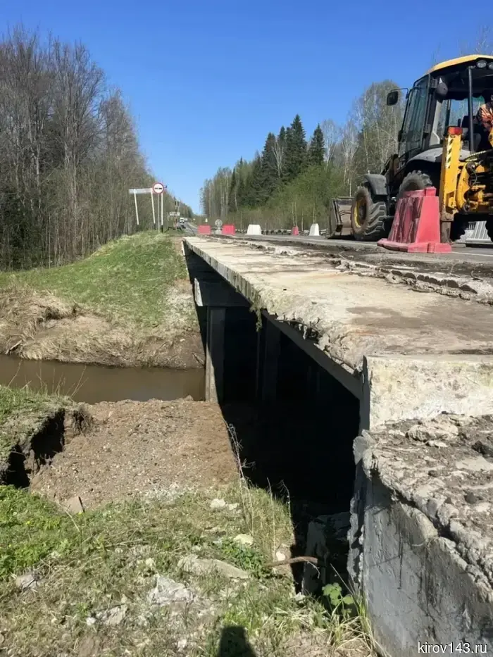 В Санчурском районе стартовал ремонт моста через реку Мамокша.