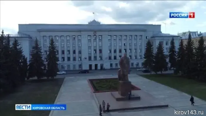 Александр Соколов одобрил инициативу запретить катание у памятников и мемориалов