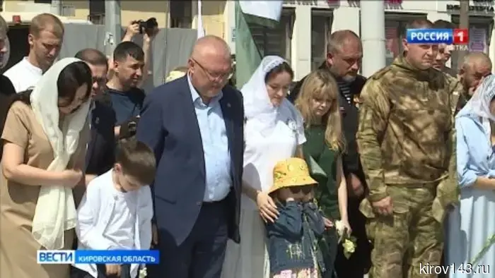 В Кирове состоялось commemorating памяти Александра Невского, а также прошел Межрегиональный фестиваль колокольного звона «Малиновый звон на Вятке».