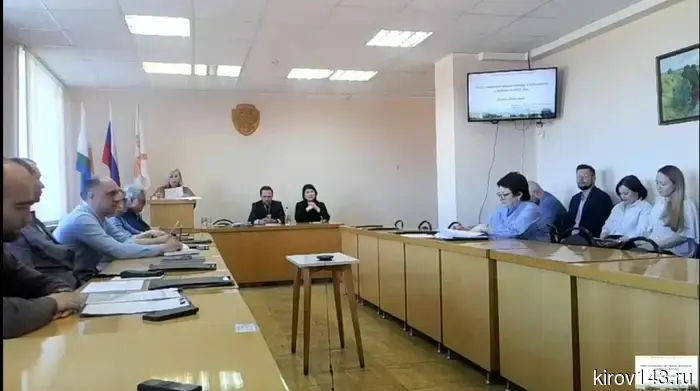 In Slobodskoy, several deputies disrupted the Duma meeting.