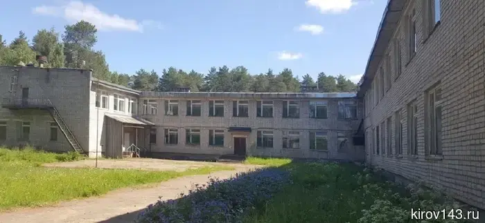 В школе Каринторфа проведут ремонт актового зала и трёх классов.