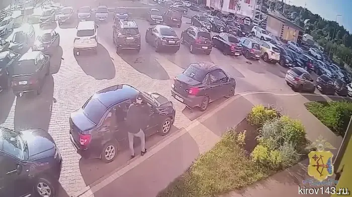 A resident of Kirov stole a "Lada Granta" and took a ride around the neighborhood.