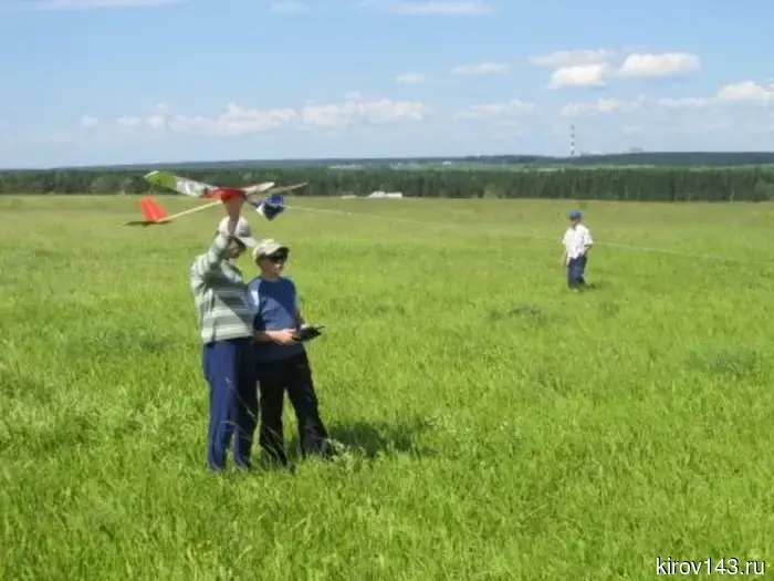 «Дорога к небесам»: беседа с молодым профессионалом в области авиации в Кирове