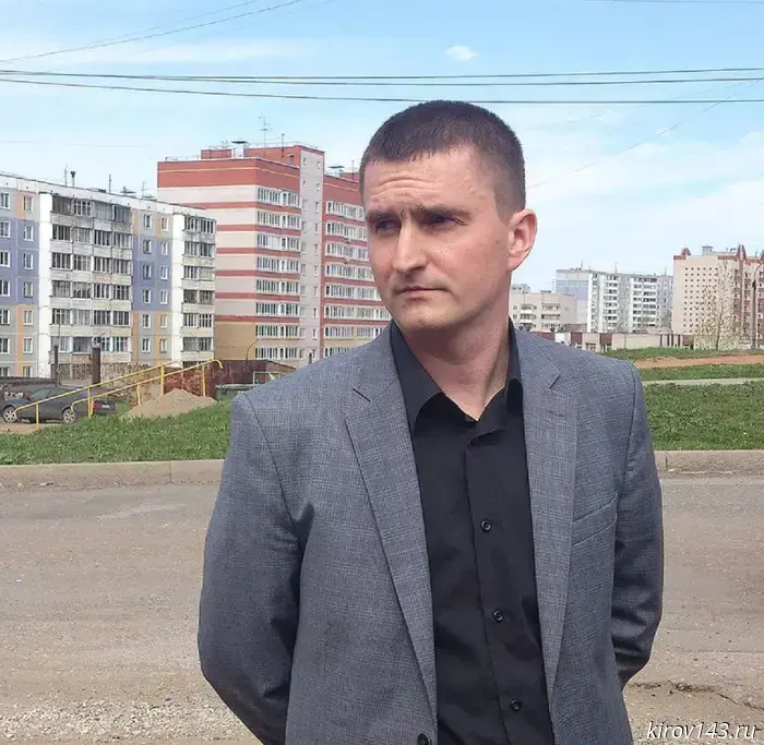 Zotin headed the Department of Urban Economy.