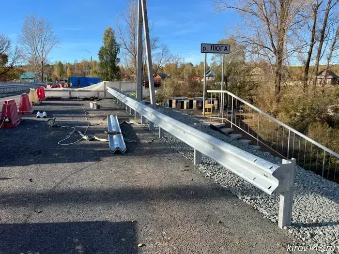 Repairs to the bridge over the Luga River are being completed ahead of schedule.