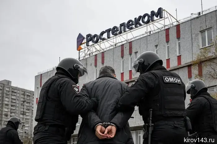 The top manager of the Kirov branch of "Rostelecom" was caught red-handed accepting a bribe.