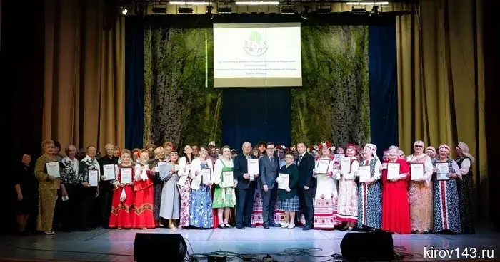 В Котельниче состоялся этап проекта Рахима Азимова «Славим свой родной край».