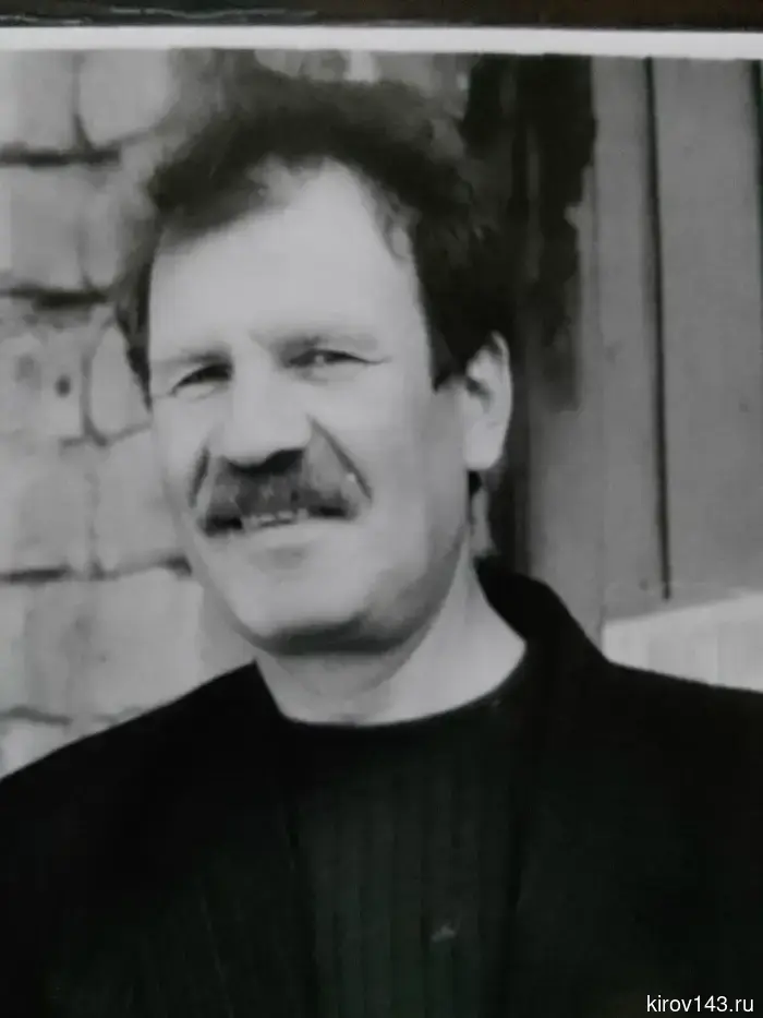 Скончался бывший директор зуевской спортивной школы Владимир Жуйков.