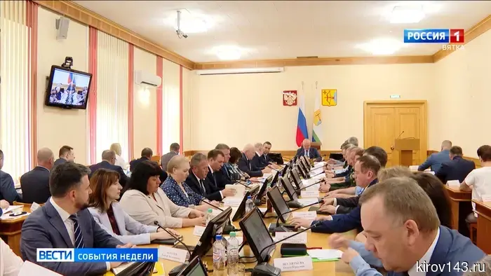 Губернатор Александр Соколов сделал обзор прошедшей недели.