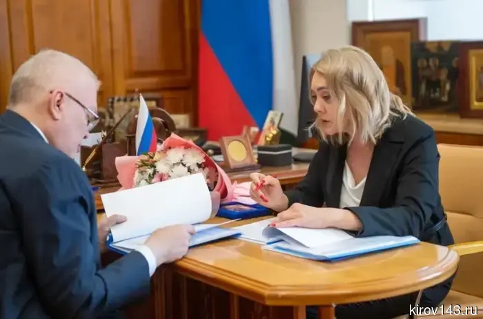 Алена Трушкова покидает должность главы Яранского района.