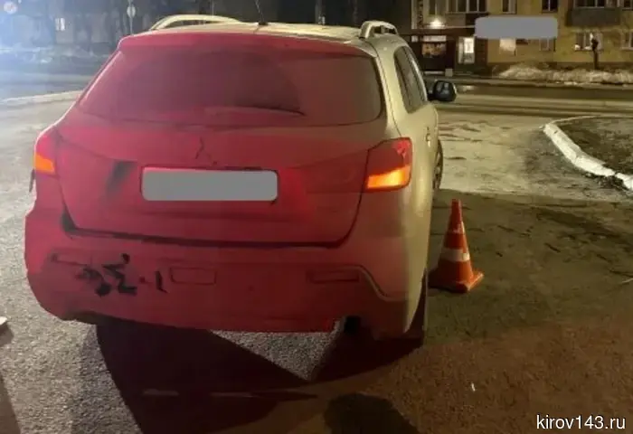 В Кирове в дорожно-транспортном происшествии пострадал 14-летний пассажир водителя мопеда, не имеющего прав.