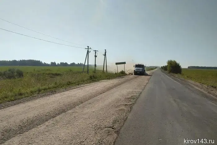 В Советском районе проводятся работы по ремонту дороги Советск – Лебяжье – Фокино.