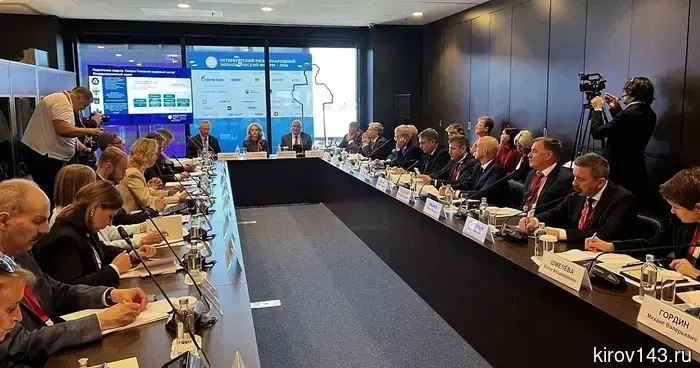 Александр Соколов предложил Госсовету меры для сокращения «серой» занятости