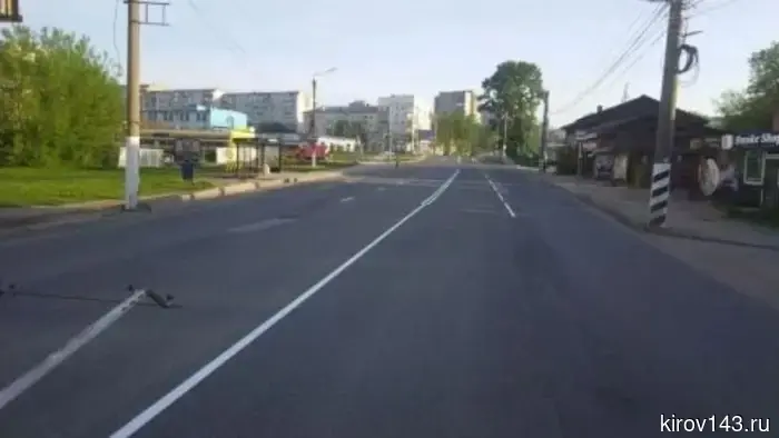 Выполнено более 50% объема работ по нанесению разметки на дороги Кирова