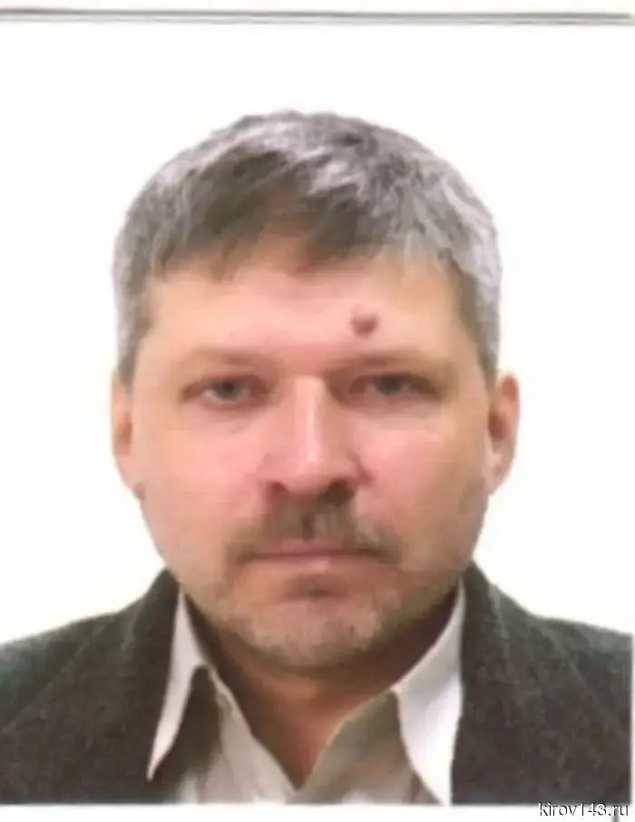 В Кирове продолжают искать мужчину, который пропал три месяца назад.