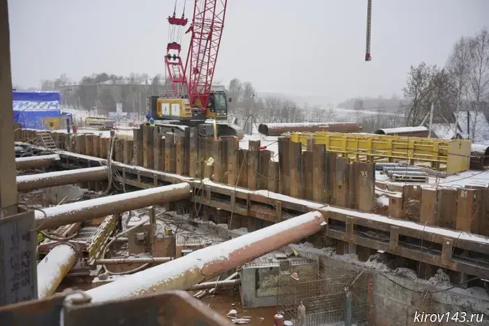 Пропускной тоннель под железной дорогой в Нововятске планируют открыть в 2027 году.