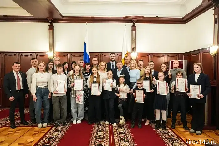 27 жителей Кировской области получили золотые знаки ГТО