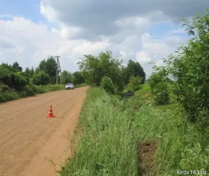 В Слободском районе перевернулся автомобиль