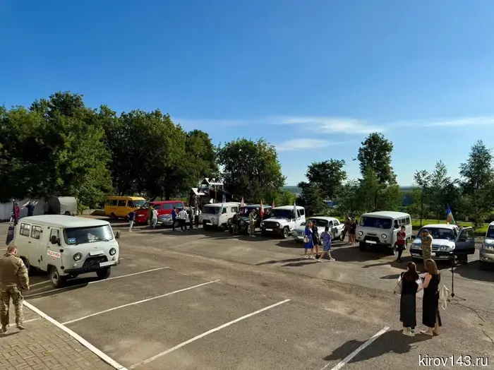 Бойцам из Кировской области было направлено 20 тонн гуманитарного груза, включая масксети, сухие души и домашнюю еду.