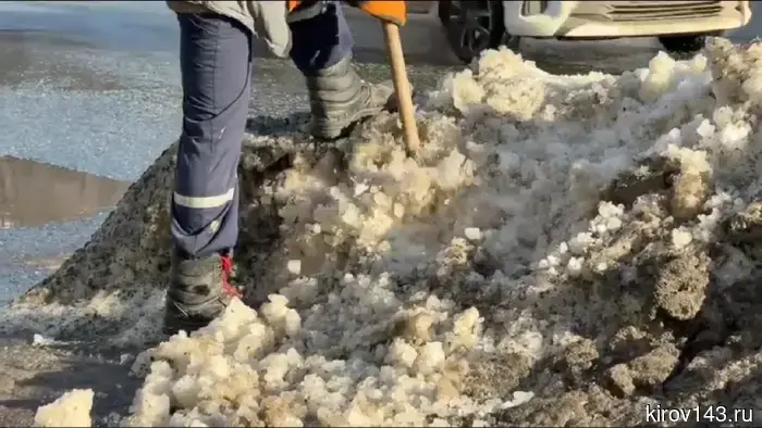 In Kirov, excavations were revealed after winter.