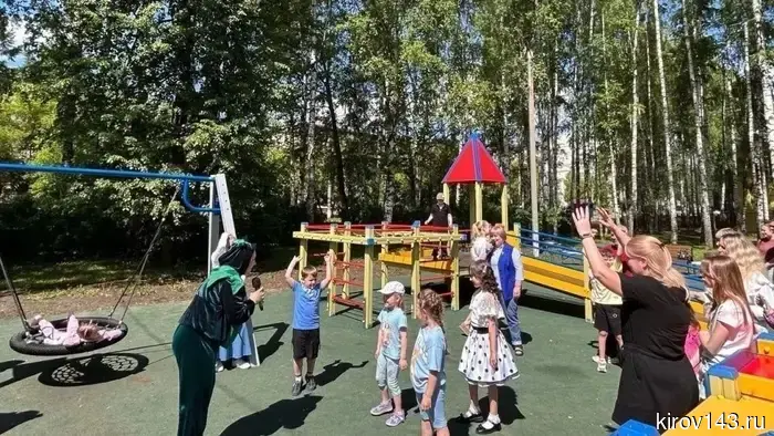 В Кирове запустили первую инклюзивную площадку для детей с особенностями в развитии.