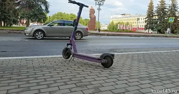 В Кирове ужесточат контроль за кикшерингом и эвакуацию СИМ