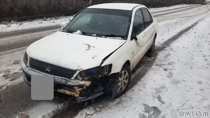 В Кирово-Чепецке мужчина погиб под колесами автомобиля.