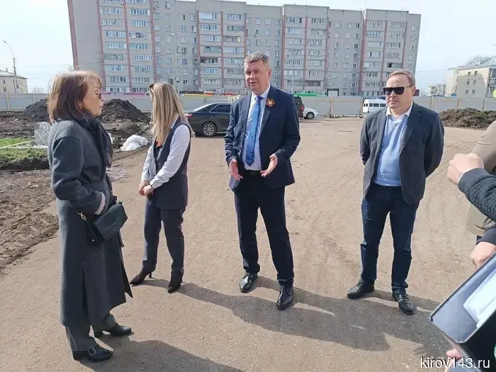 В Кирове проведут благоустройство всей территории возле Аллеи Славы.