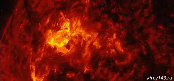 A powerful solar flare occurred: its effects may be felt on Earth.