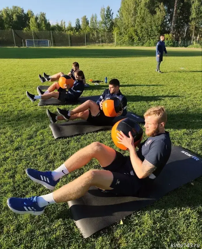 "Olympia" began preseason training camp.