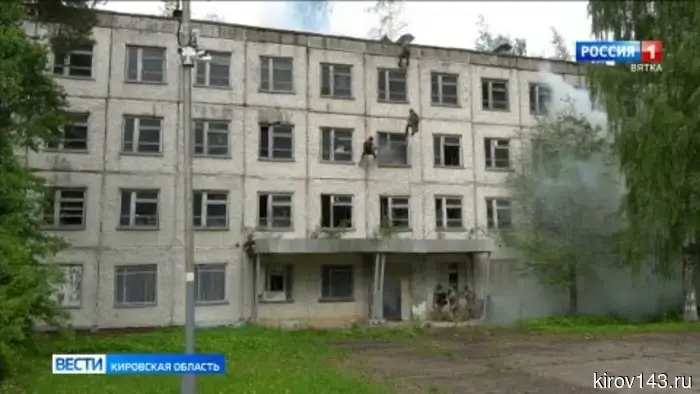 Состоялись полевые сборы для бойцов ОМОНа «Вятича»