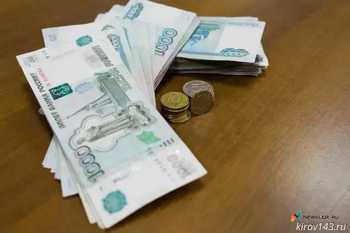В Уржуме мужчина оказался должен детям 65 тысяч.