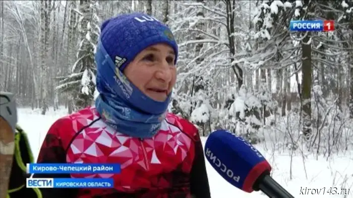 Любители лыжного спорта из Кирова начали новый год мини-туром, проведя соревнования на свежезаведенной трассе в Пасегово.