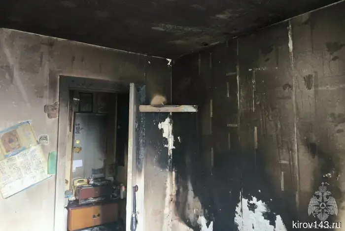 Причиной возгорания на Орджоникидзе стали свечи.