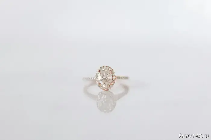 In six months, Kirov residents spent more than a billion rubles on jewelry.