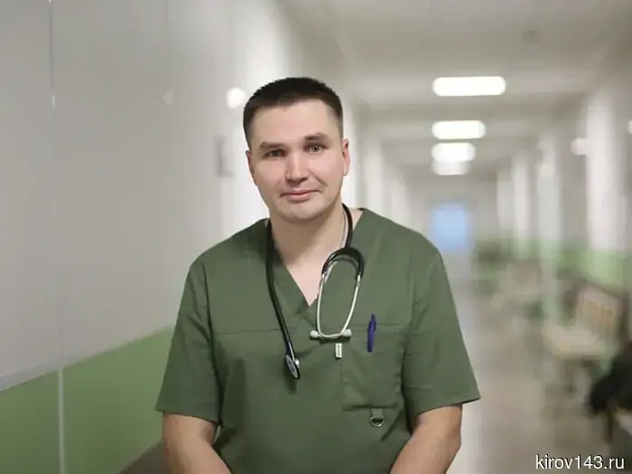 Медалью Луки Крымского наградили Василия Мальцева — главного невролога Кировской области