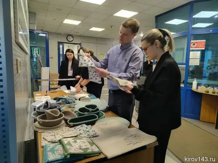 Газовики приняли участие в благотворительной ярмарке