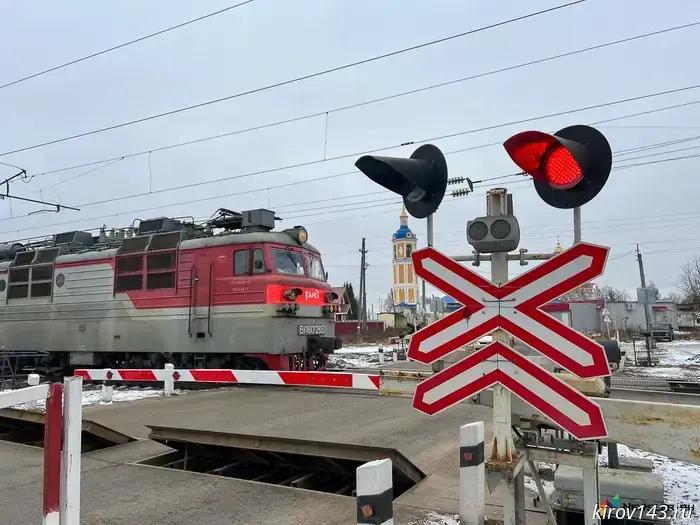 С начала года в Кировской области под поездами погибли три человека.
