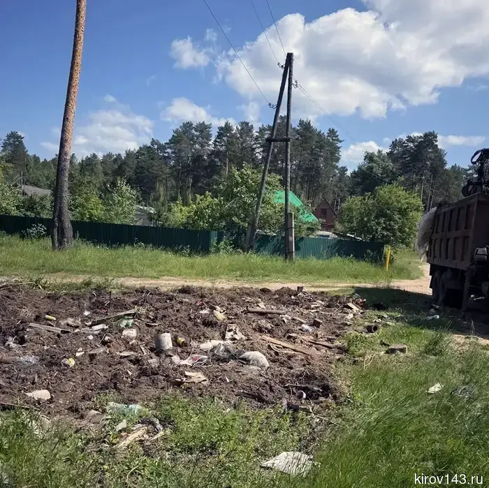 Работы по благоустройству в Каринторфе продолжаются.