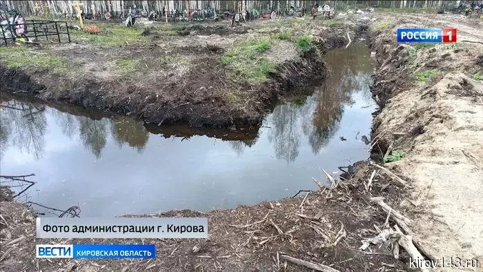 Вячеслав Симаков прокомментировал ситуацию с затоплением Ново-Макарьевского кладбища.