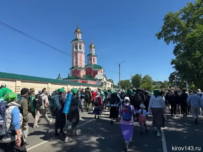 Паломники прибыли в Макарье.