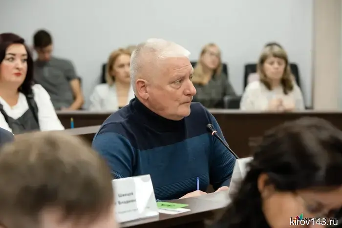 Журавлев охарактеризовал членов «Ночных волков» как грубых и ловких.