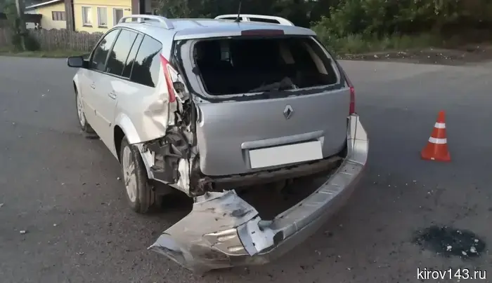 В Кирове и Зуевке в результате дорожно-транспортных происшествий пострадали два человека.