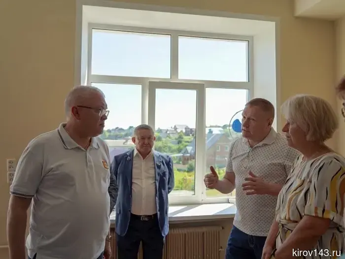 В учебниках истории может быть упомянуто имя Героя России Валерия Асапова.