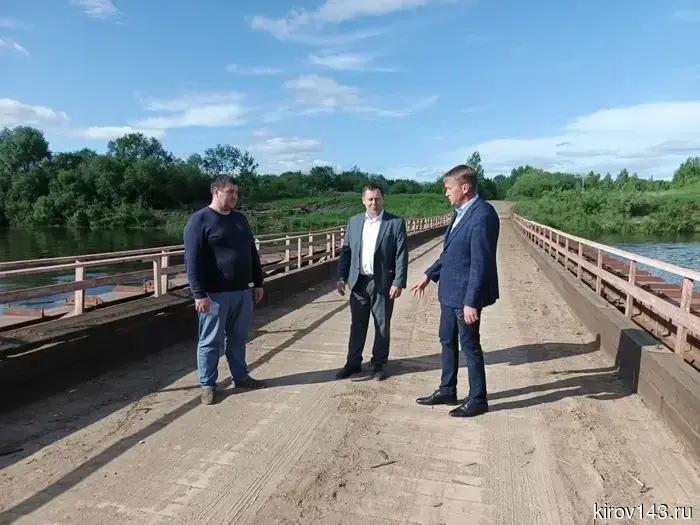 В Кирово-Чепецке началось движение по сборному мосту.