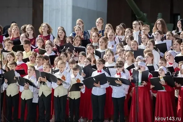 Детский хор из Кирова даст концерт в Главном храме Вооружённых Сил России.