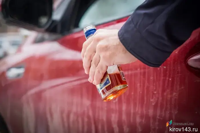 В Кирово-Чепецке водителя, увлекающегося вождением в нетрезвом виде, лишили автомобиля и обязали выполнять общественные работы.